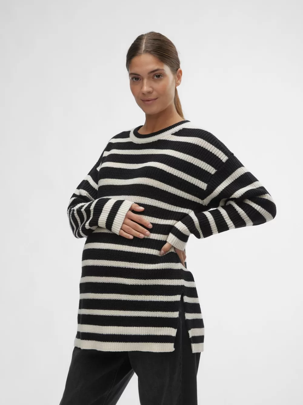 VERO MODA O-pääntie Raglanhihojen tapaan kiinnitetyt hihat Neulepuserot Birch Outlet