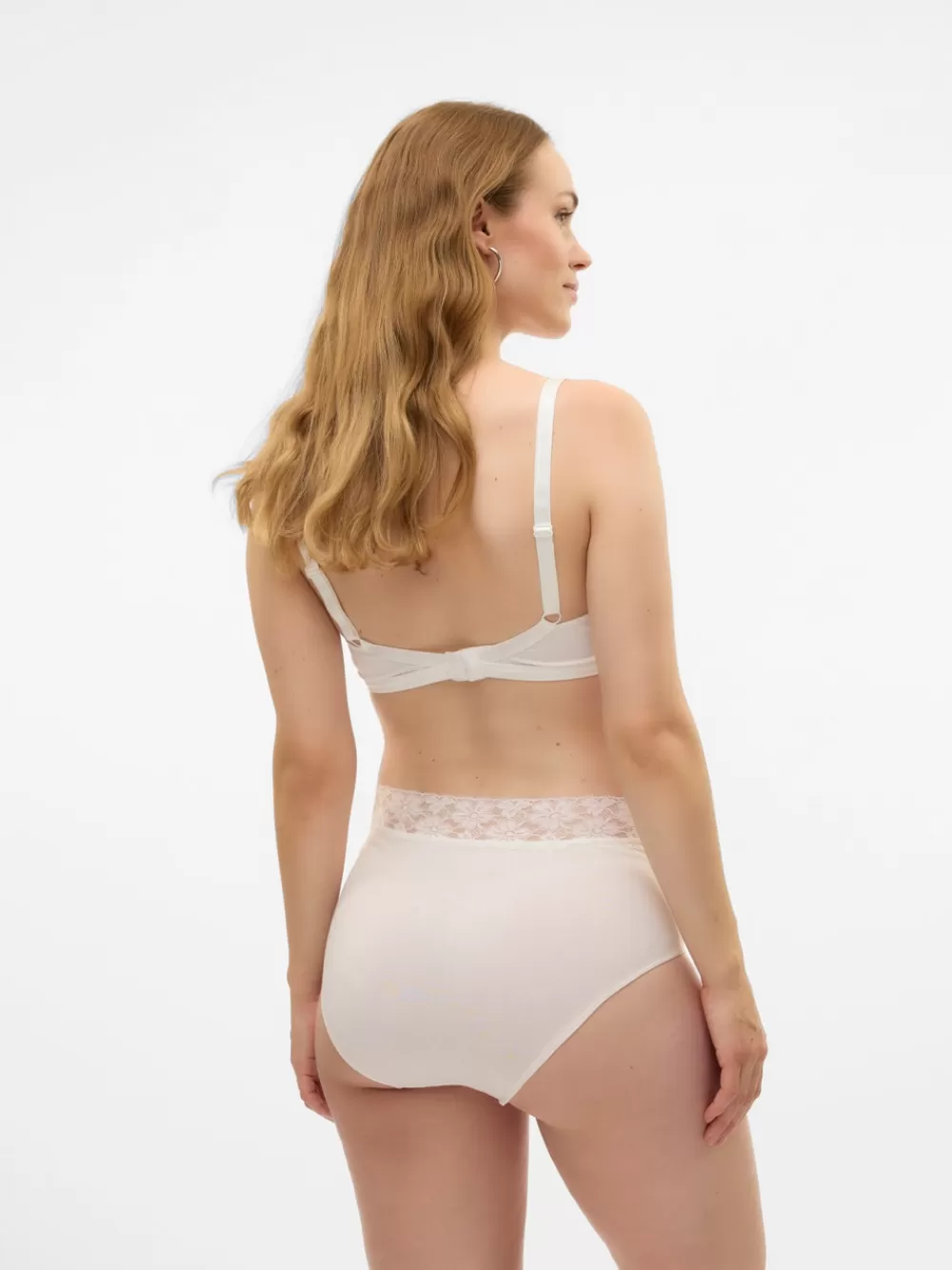 VERO MODA 2-Pack Korkea vyötärö Pikkuhousut Snow White Fashion