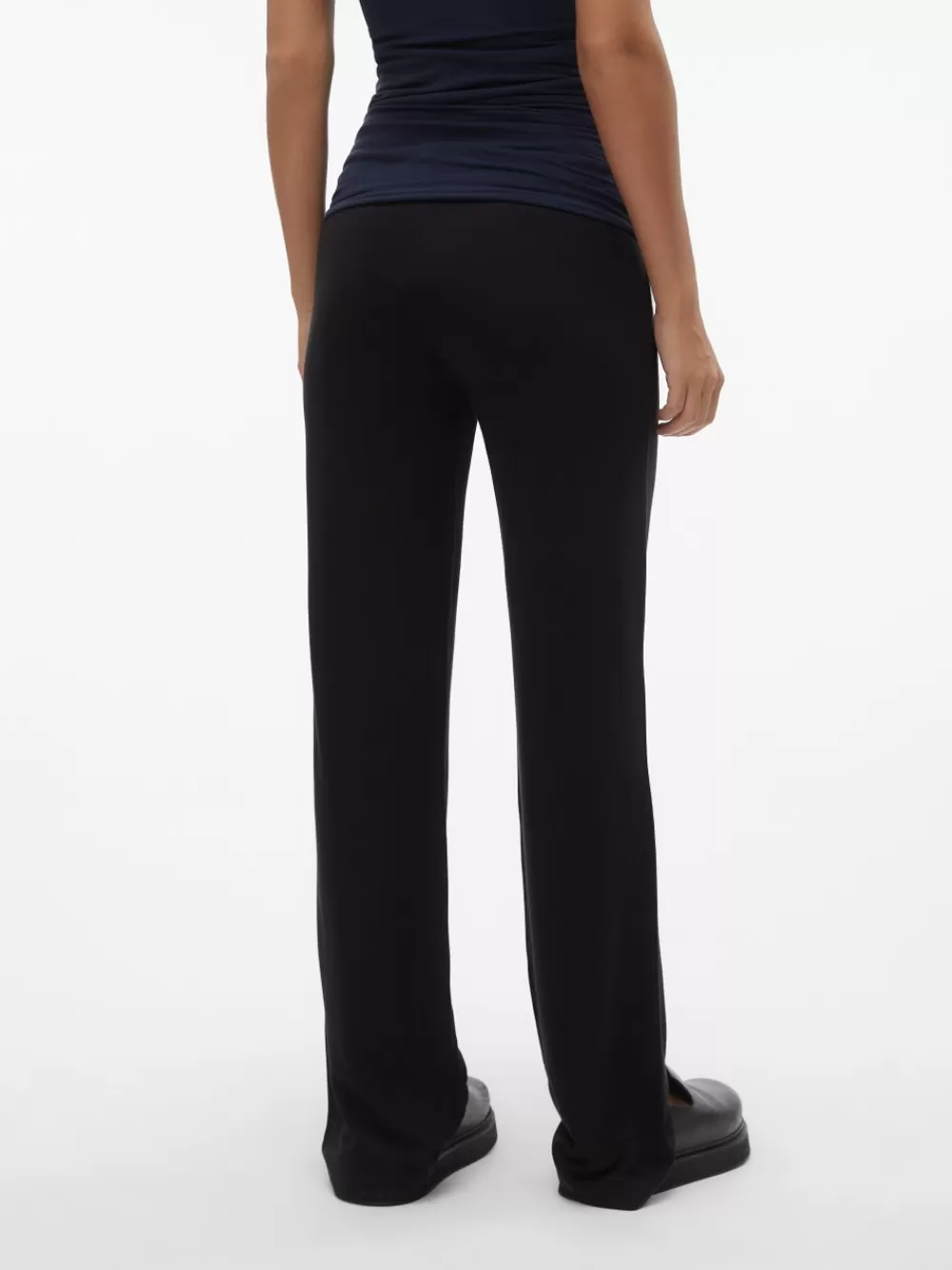 VERO MODA Regular fit Housut Black Shop