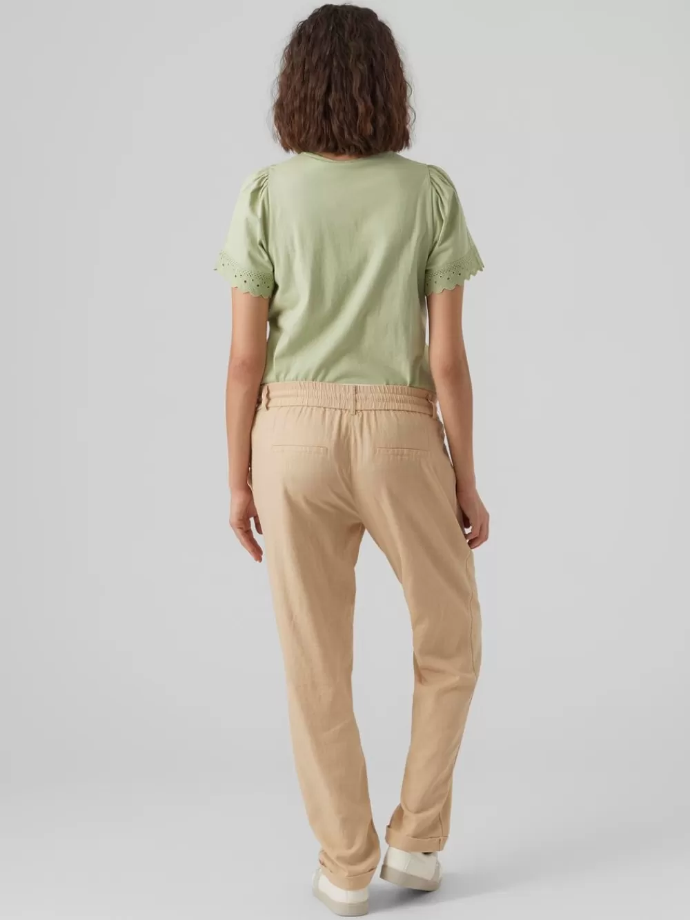 VERO MODA Regular fit Housut Irish Cream Cheap