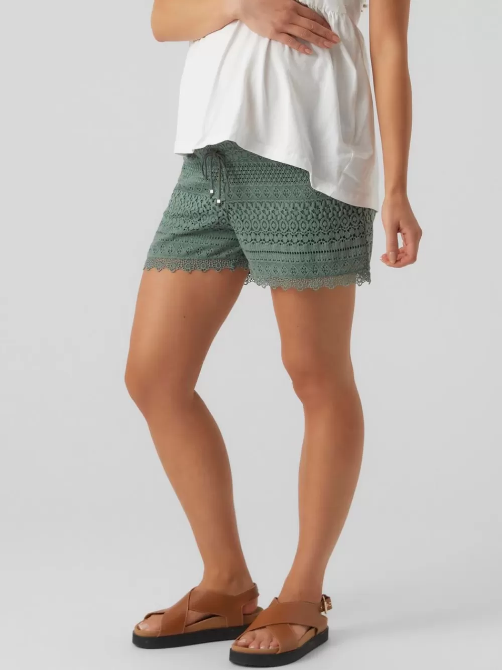 VERO MODA Regular fit Shortsit Laurel Wreath Best