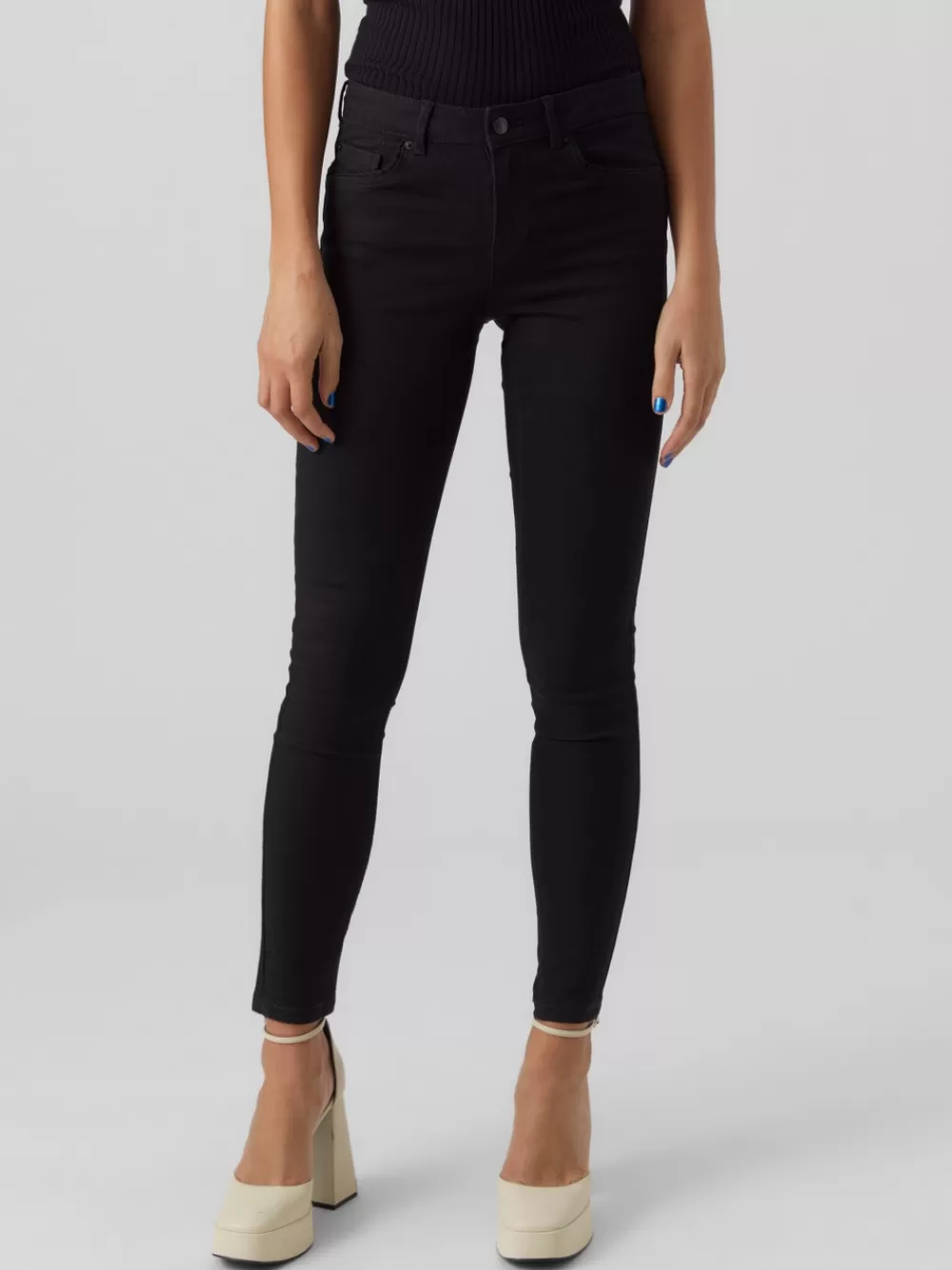 VERO MODA VMALIA Normaali vyötärö Slim fit Farkut Black Cheap