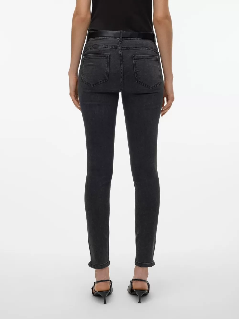 VERO MODA VMALIA Normaali vyötärö Slim fit Farkut Black Outlet
