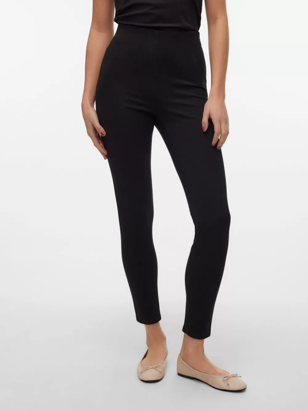 VERO MODA VMAUGUSTA Korkea vyötärö Leggingsit Black Online