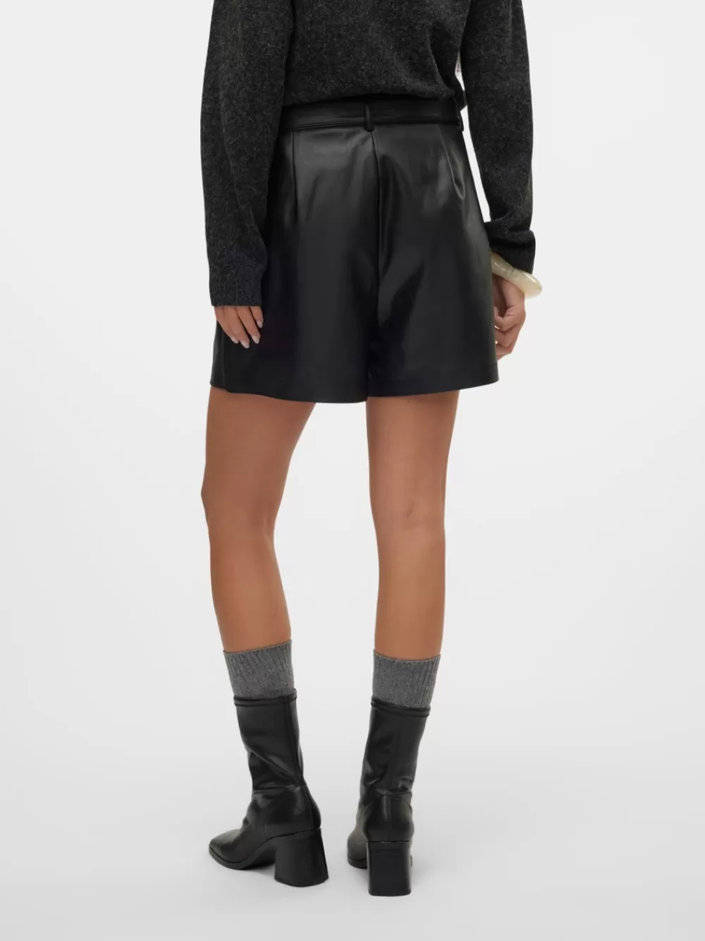 VERO MODA VMCAIAELLY Shortsit Black Store
