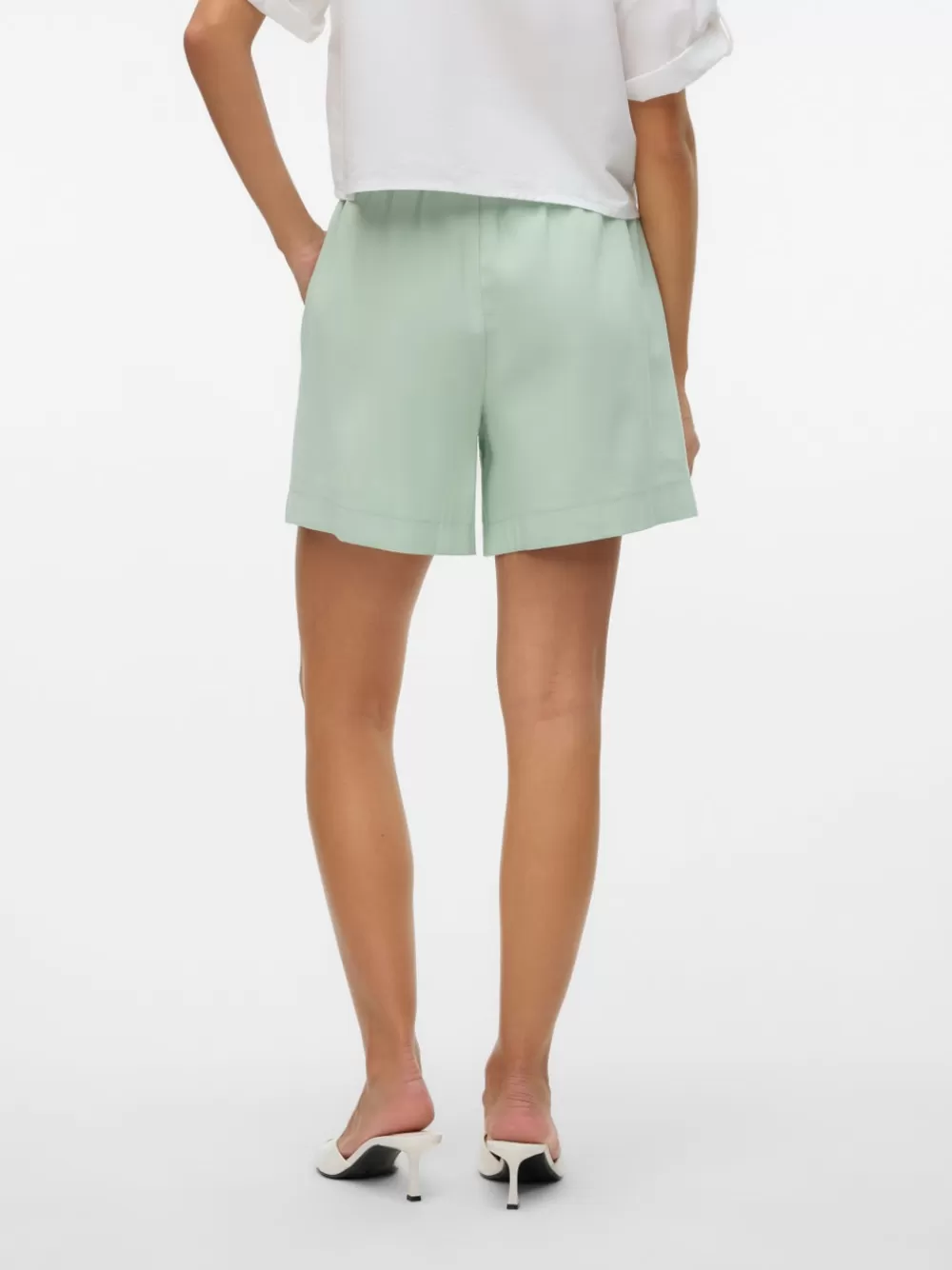 VERO MODA VMCARMEN Shortsit Silt Green New