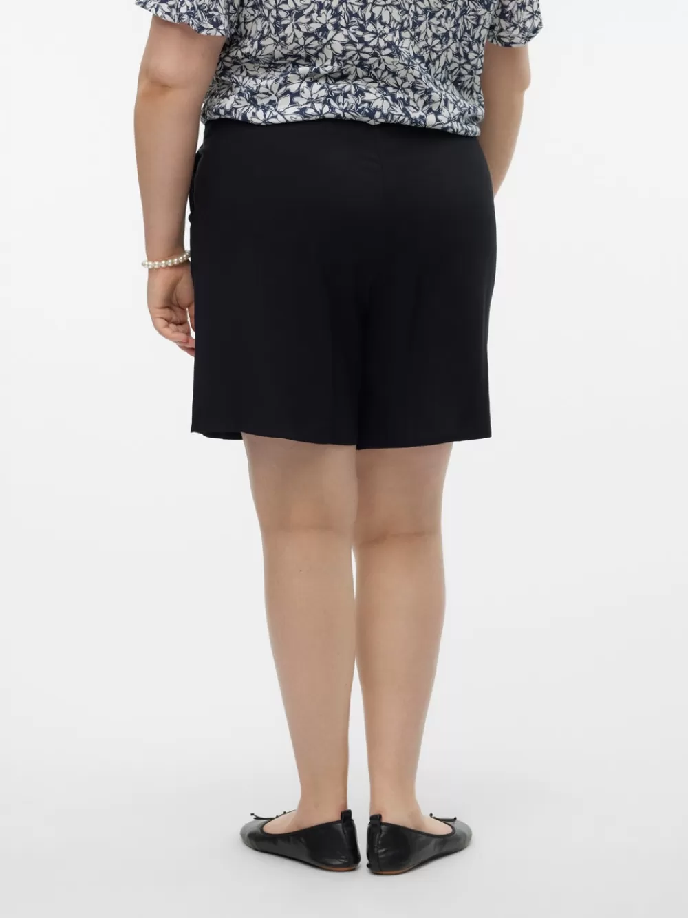 VERO MODA VMCEASY Shortsit Black Hot