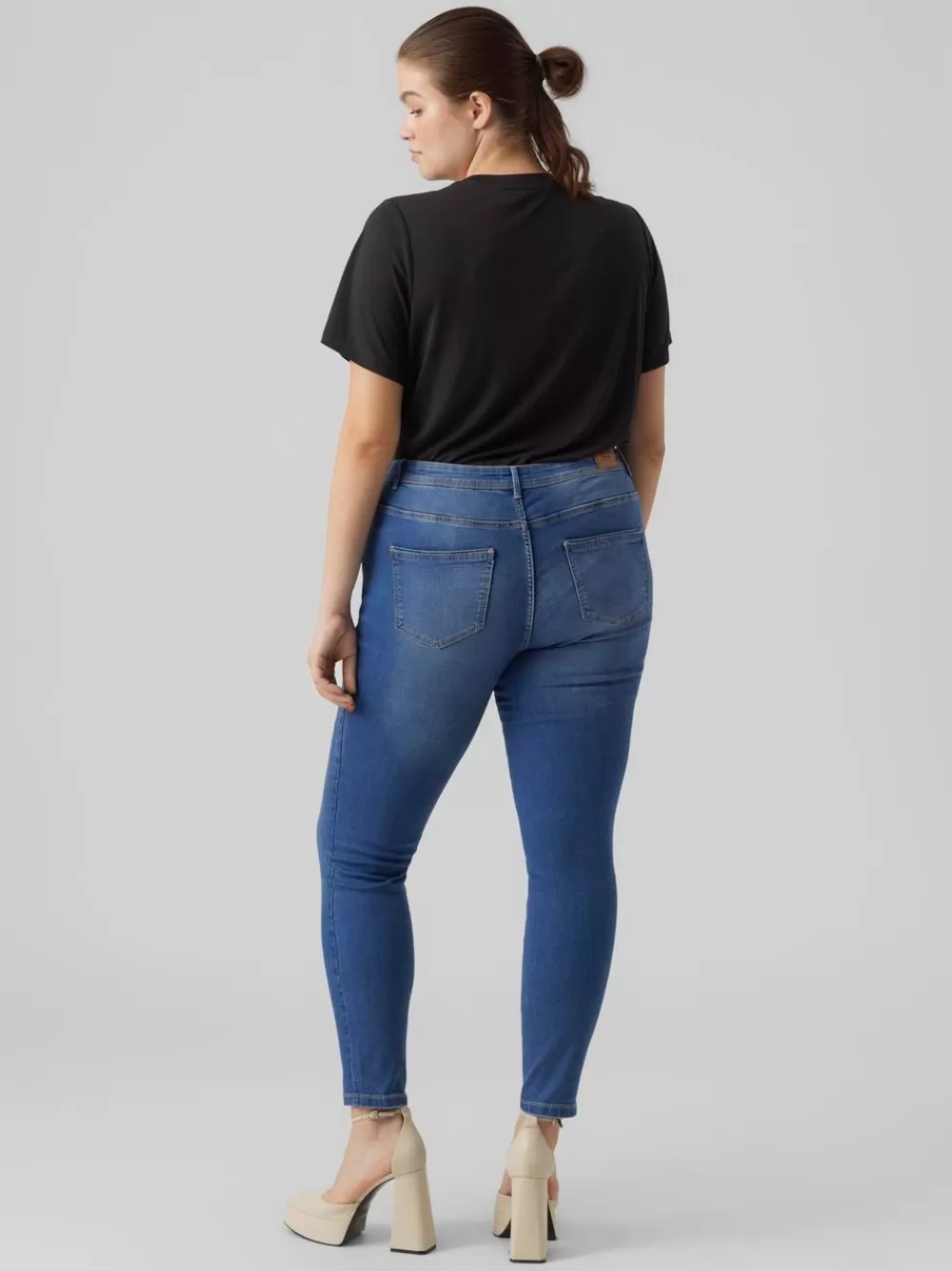 VERO MODA VMCFANYA Normaali vyötärö Slim fit Farkut Medium Blue Denim Discount