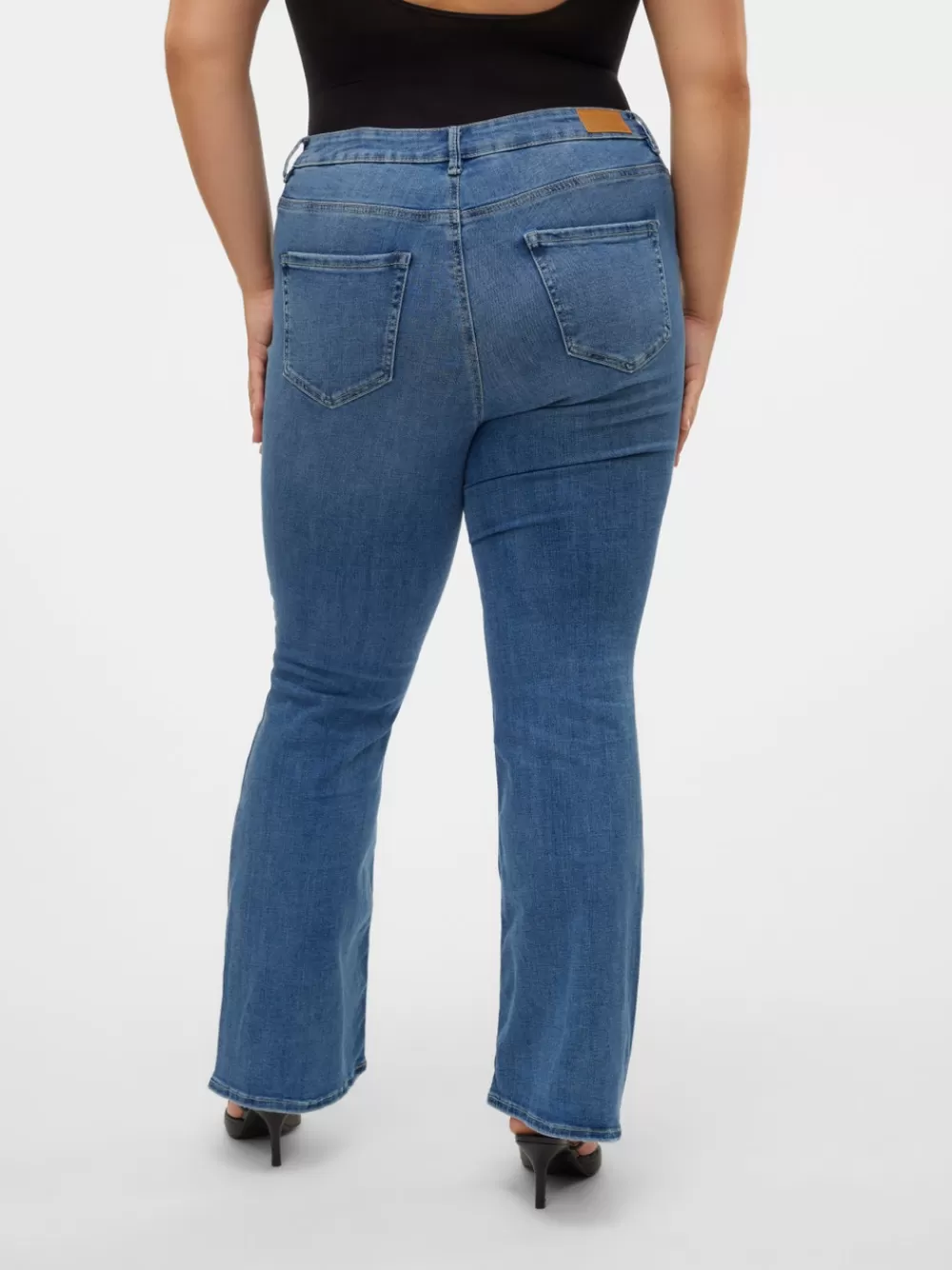 VERO MODA VMCFLASH Normaali vyötärö Flared fit Farkut Medium Blue Denim Discount