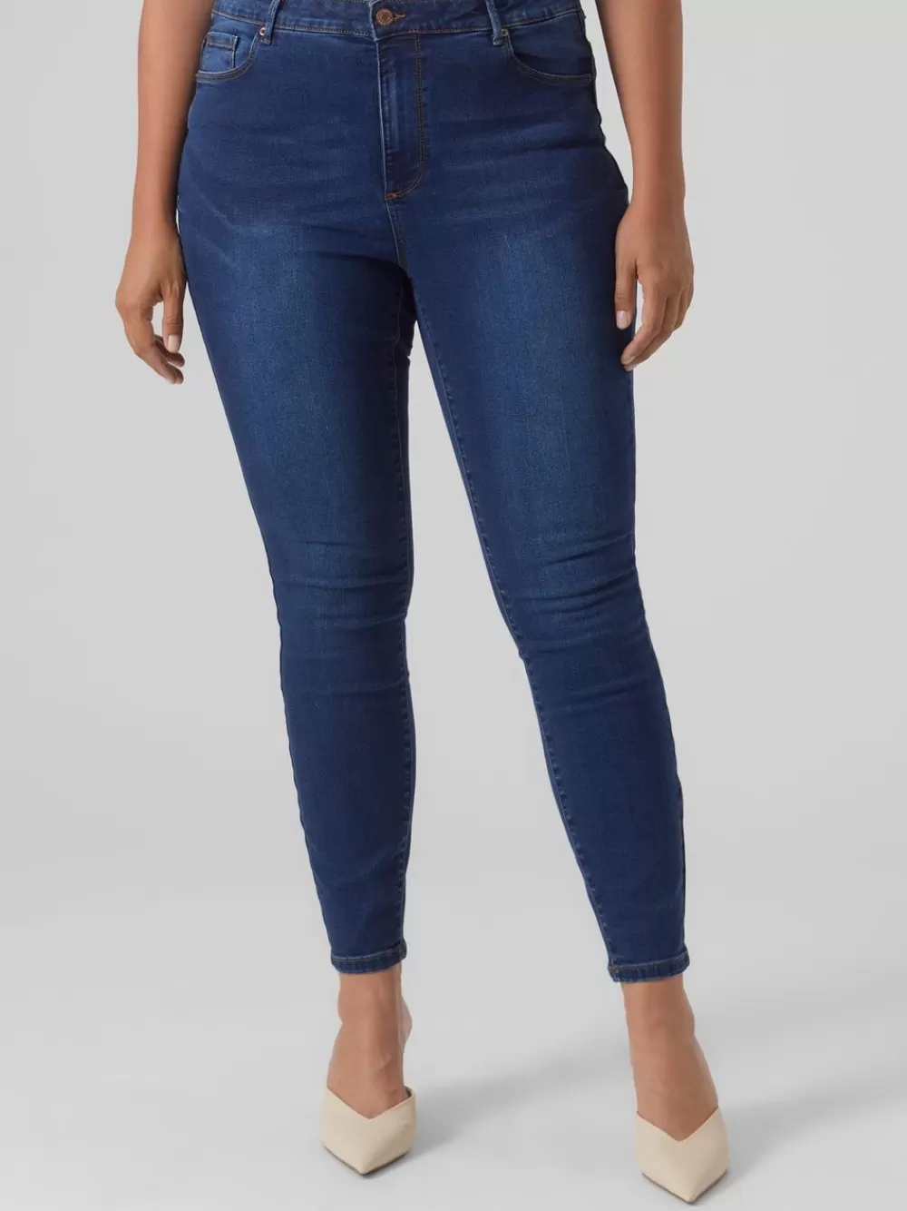 VERO MODA VMCPHIA Korkea vyötärö Slim fit Farkut Dark Blue Denim Sale