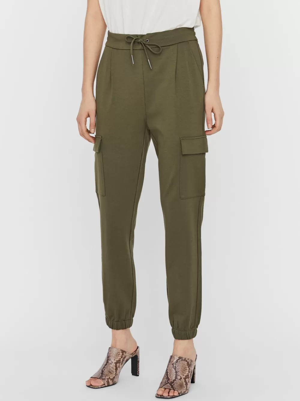 VERO MODA VMEVA Normaali vyötärö Housut Ivy Green Discount