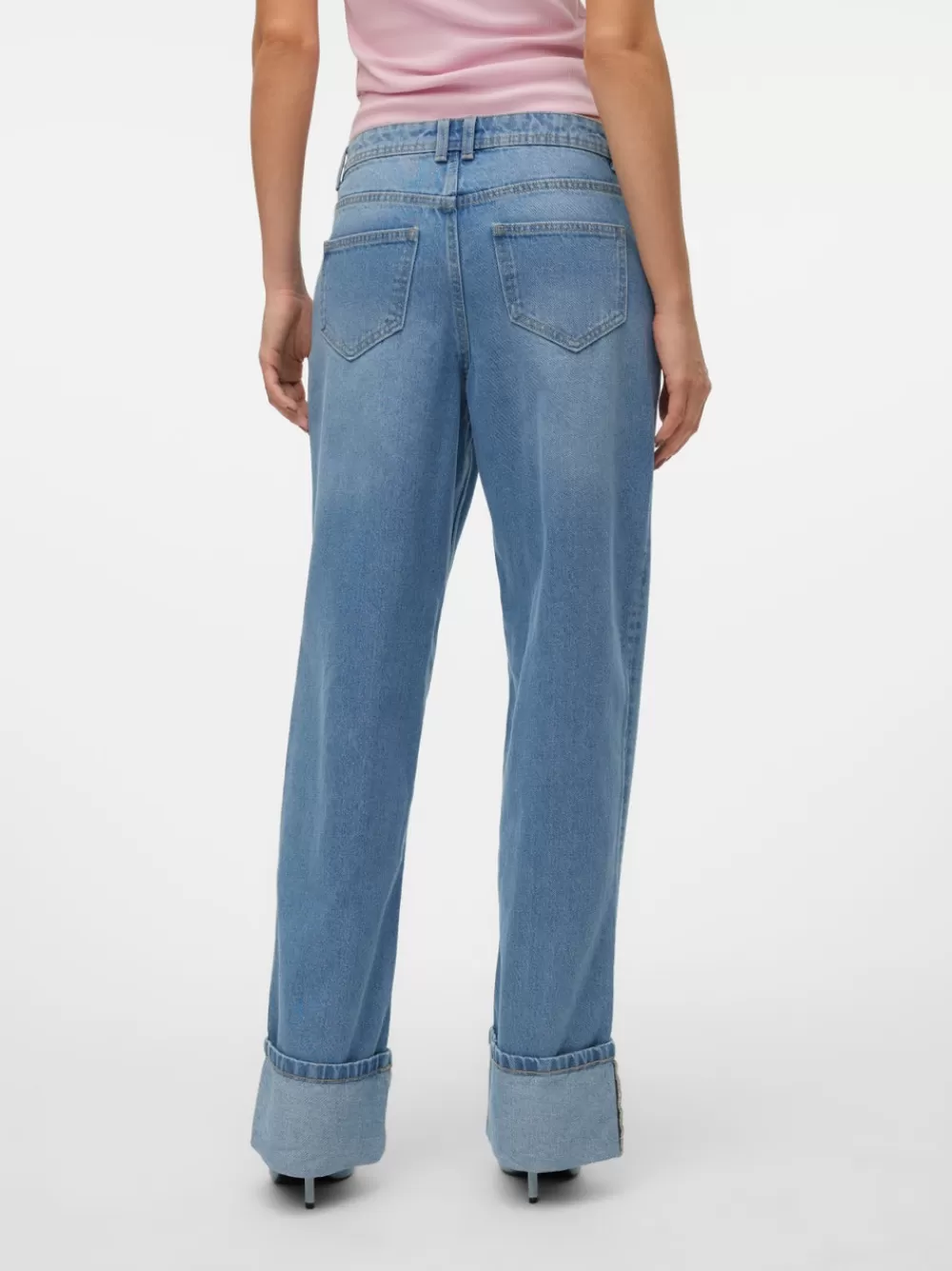 VERO MODA VMEVELYN Matala vyötärö Loose fit Farkut Medium Blue Denim Hot