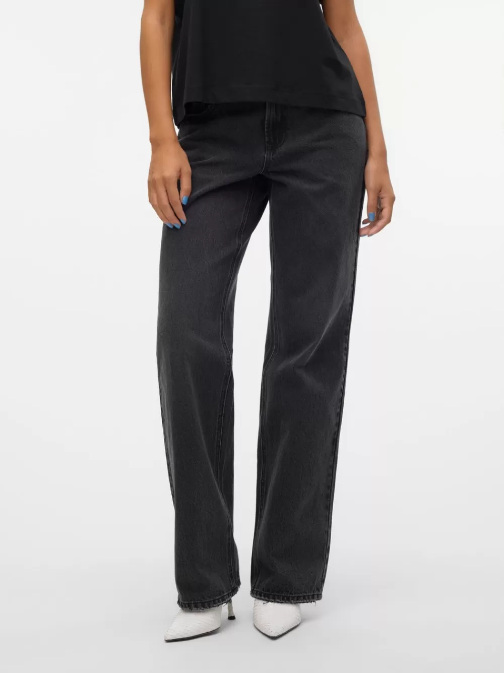 VERO MODA VMFILIPPA Matala vyötärö Straight fit Farkut Black Denim Online