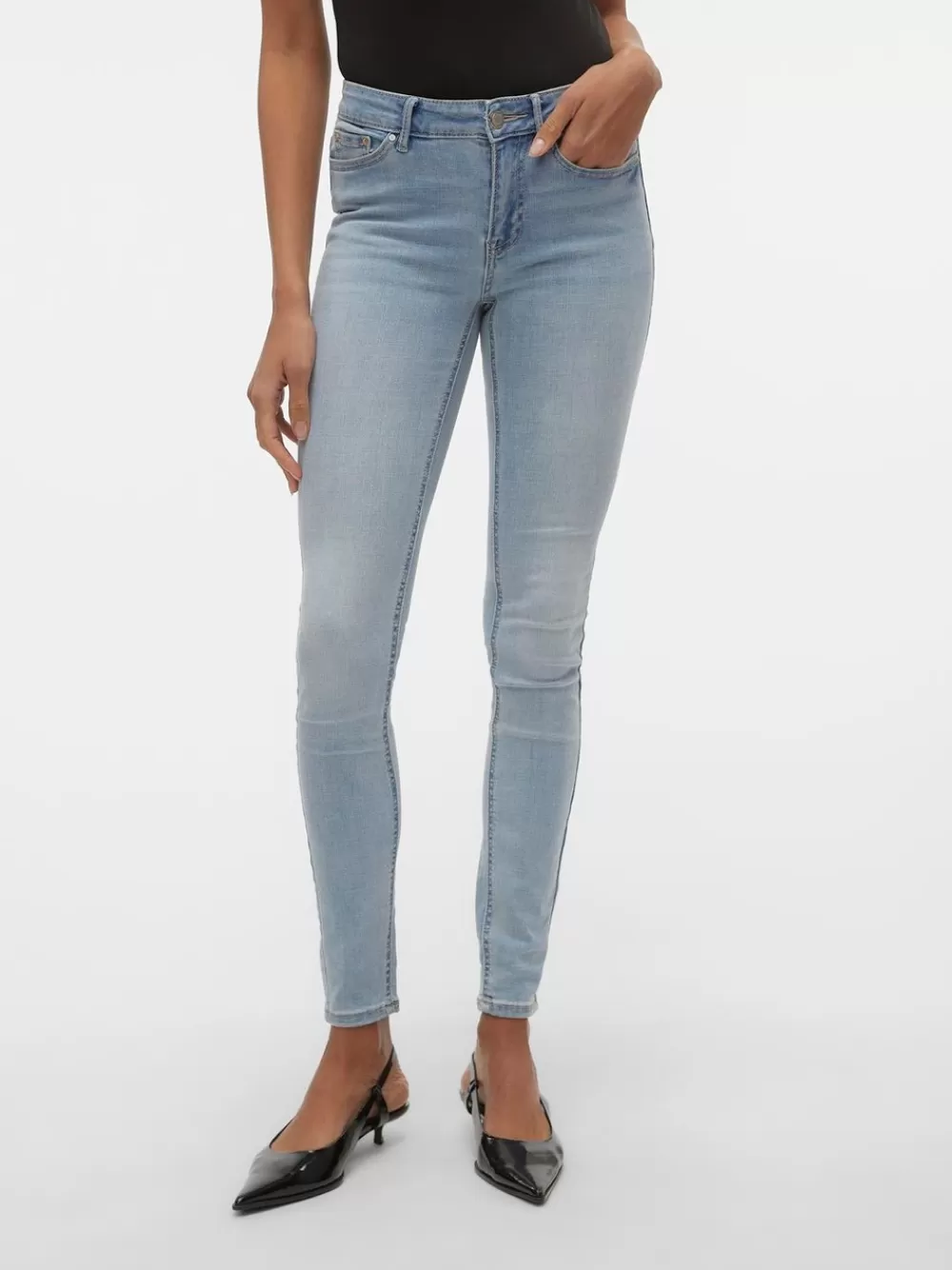 VERO MODA VMFLASH Normaali vyötärö Skinny fit Farkut Light Blue Denim Clearance