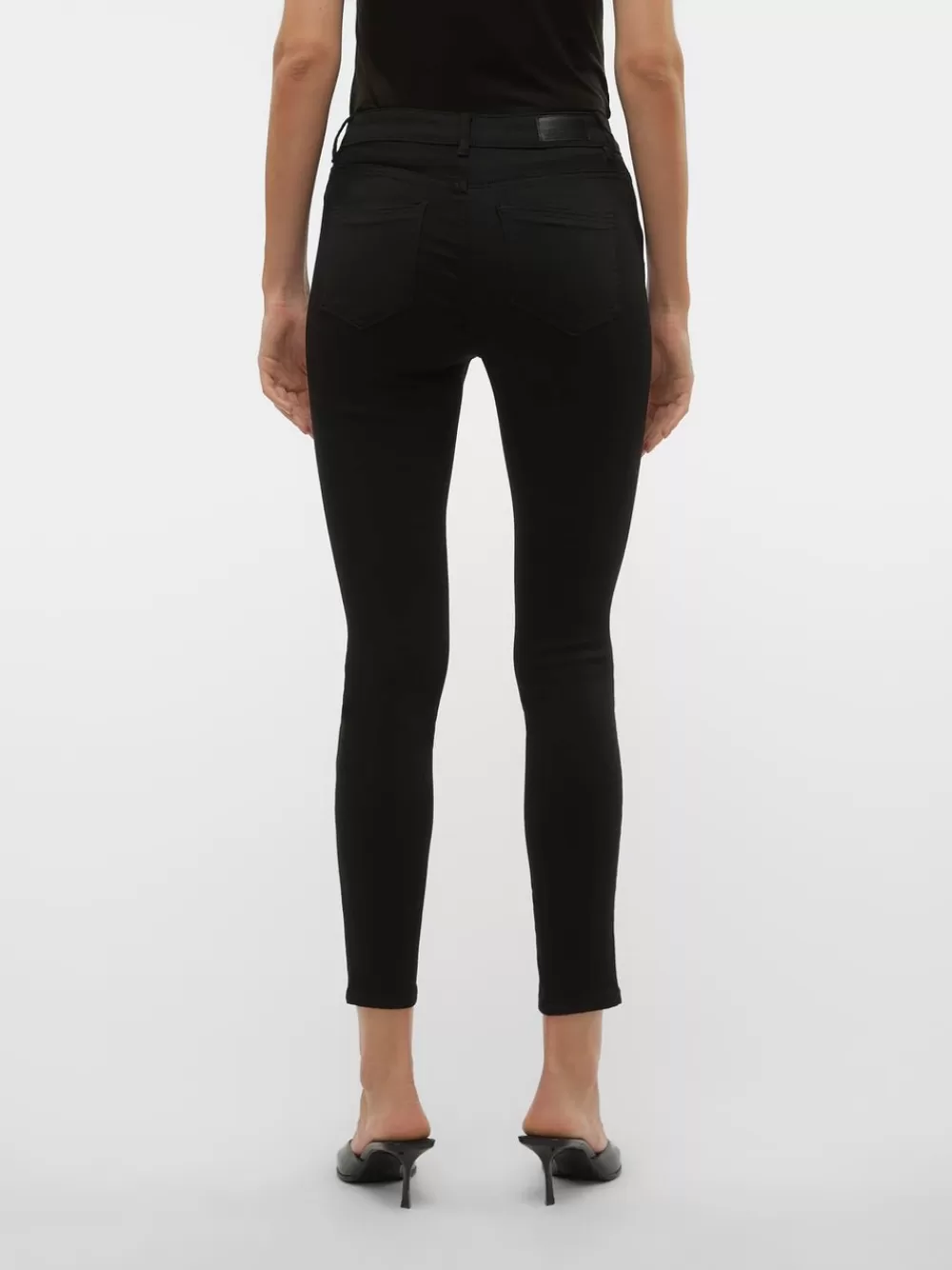 VERO MODA VMFLASH Normaali vyötärö Skinny fit Farkut Black Outlet