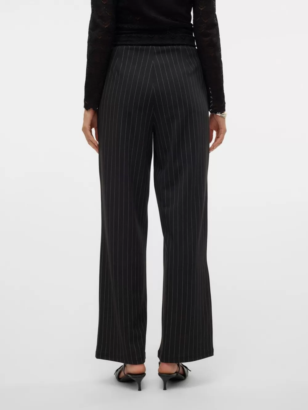 VERO MODA VMHENNA Korkea vyötärö Housut Obsidian Sale