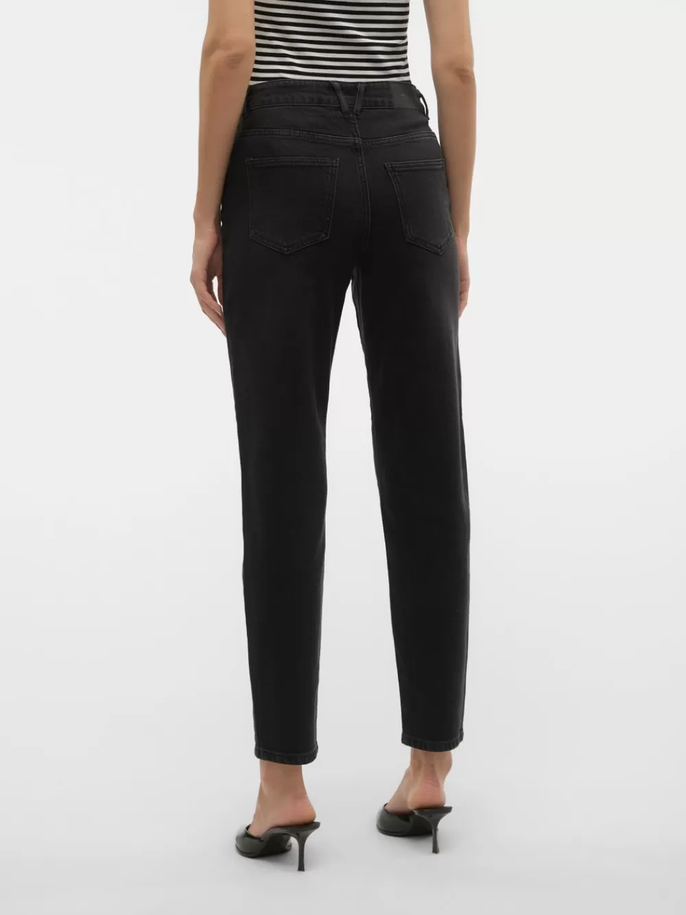 VERO MODA VMISA Korkea vyötärö Mom fit Farkut Black Denim Sale