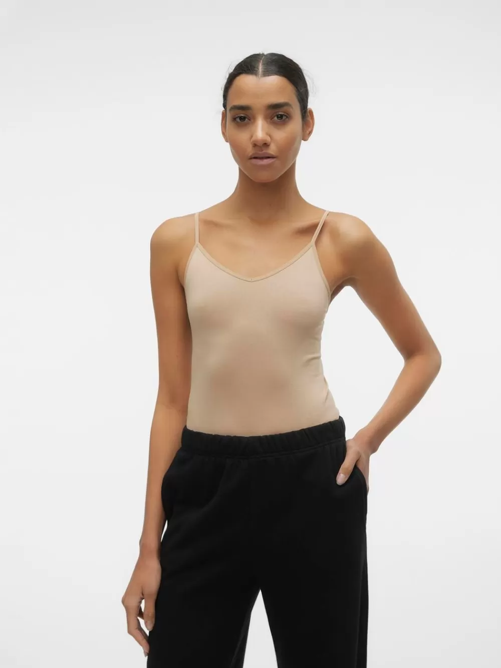 VERO MODA VMJACKIE Alusvaatteet Tan Fashion