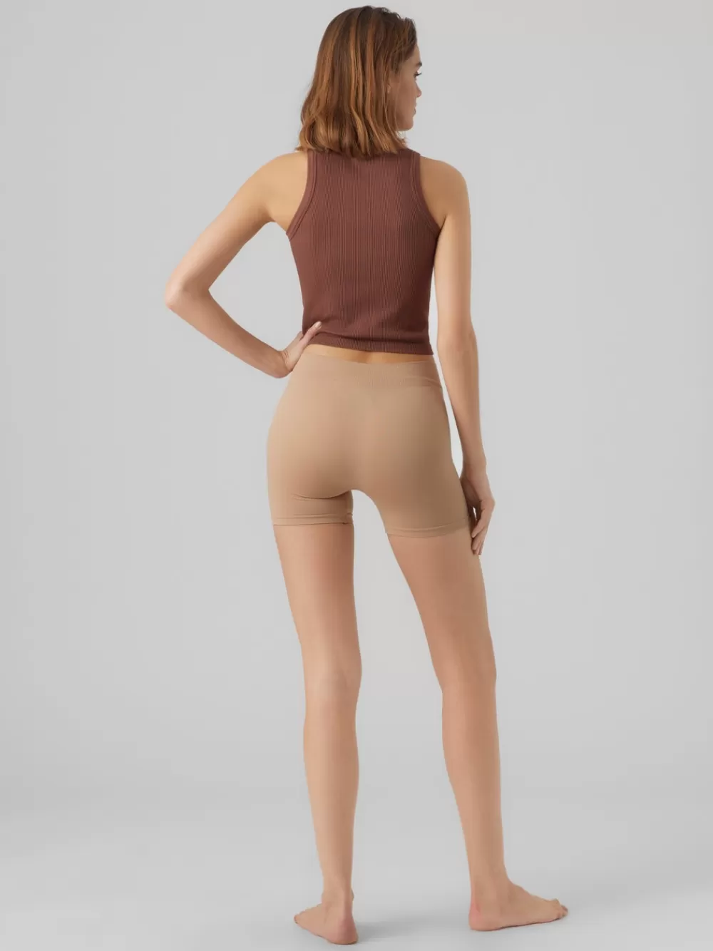 VERO MODA VMJACKIE Alusvaatteet Tan Shop