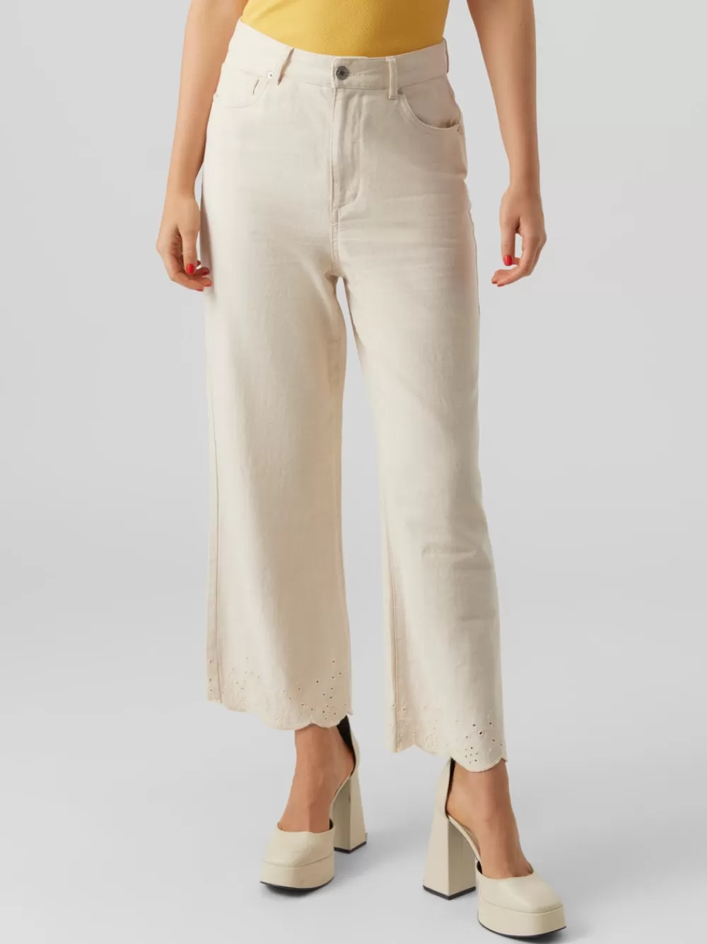 VERO MODA VMKATHY Erittäin korkea vyötärö Wide fit Farkut Ecru Flash Sale