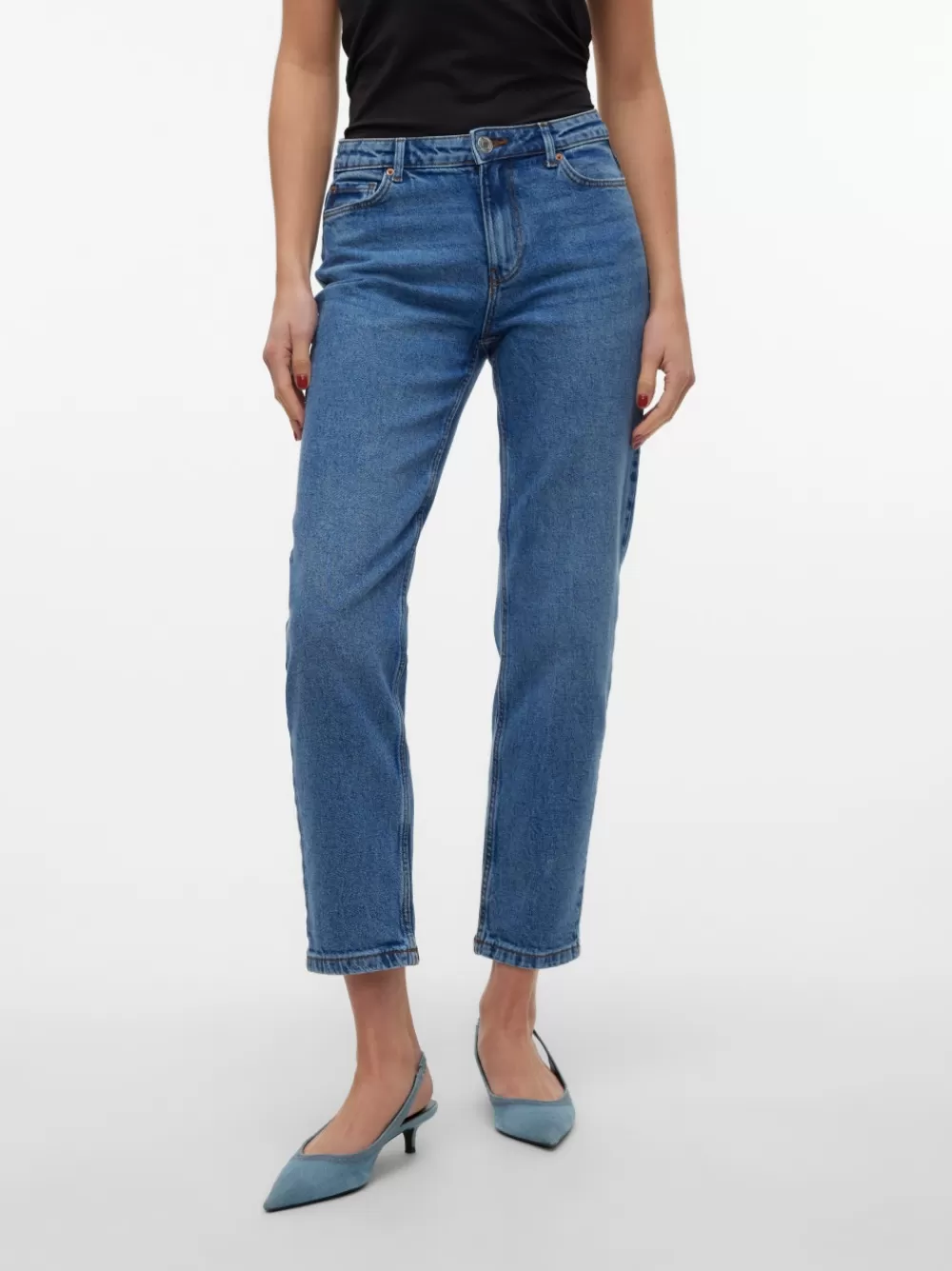 VERO MODA VMKYLA Normaali vyötärö Straight fit Farkut Medium Blue Denim Flash Sale