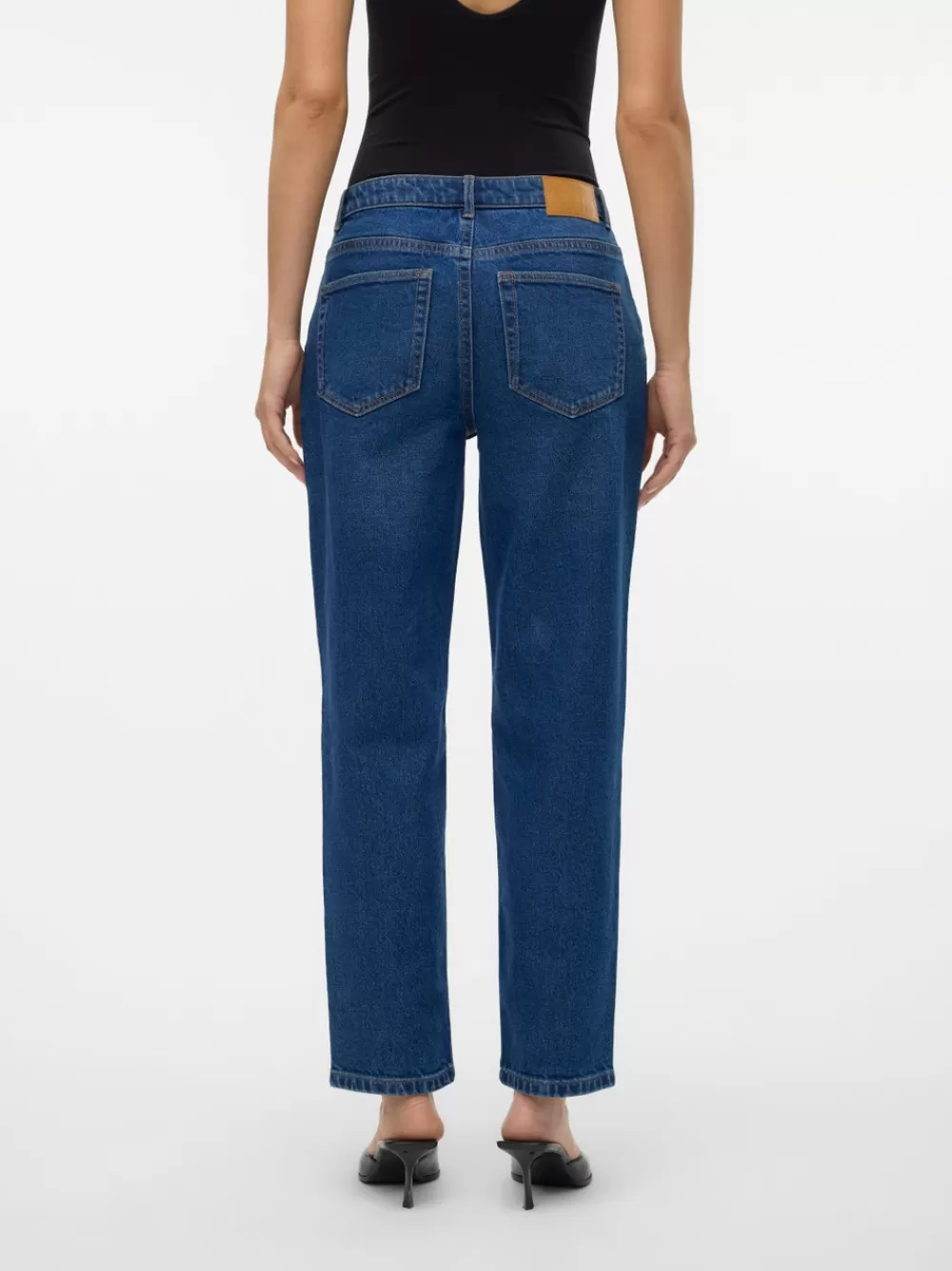 VERO MODA VMKYLA Normaali vyötärö Straight fit Farkut Dark Blue Denim Cheap