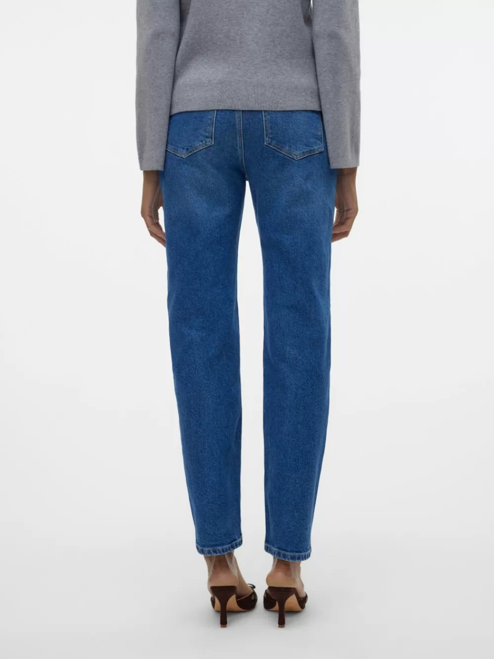 VERO MODA VMLINDA Korkea vyötärö Mom fit Farkut Medium Blue Denim Fashion