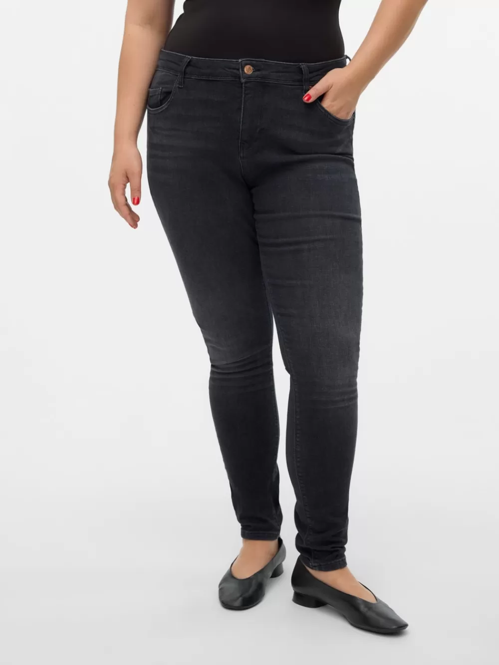VERO MODA VMLUX Normaali vyötärö Slim fit Farkut Black Outlet