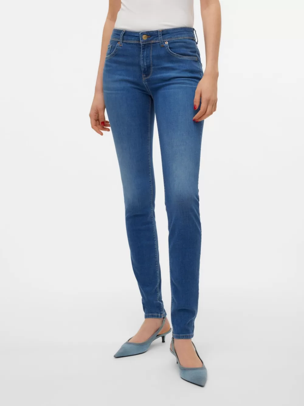 VERO MODA VMLUX Normaali vyötärö Slim fit Farkut Medium Blue Denim Sale