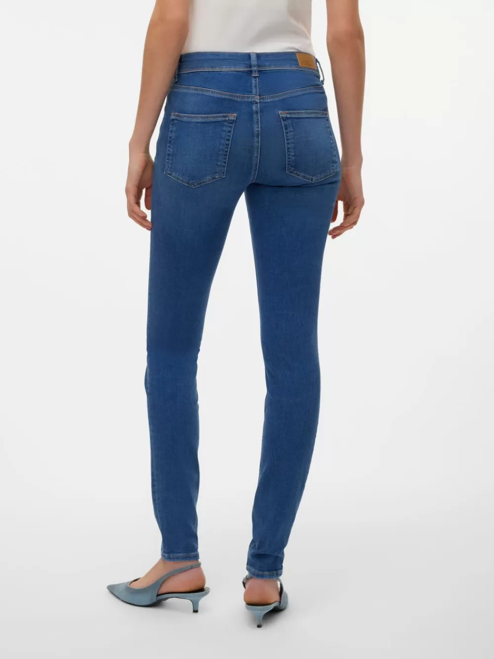 VERO MODA VMLUX Normaali vyötärö Slim fit Farkut Medium Blue Denim Sale
