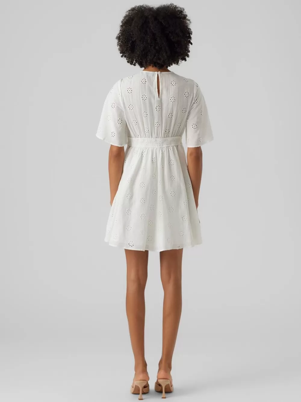 VERO MODA VMMAJA Lyhyt mekko Snow White Online