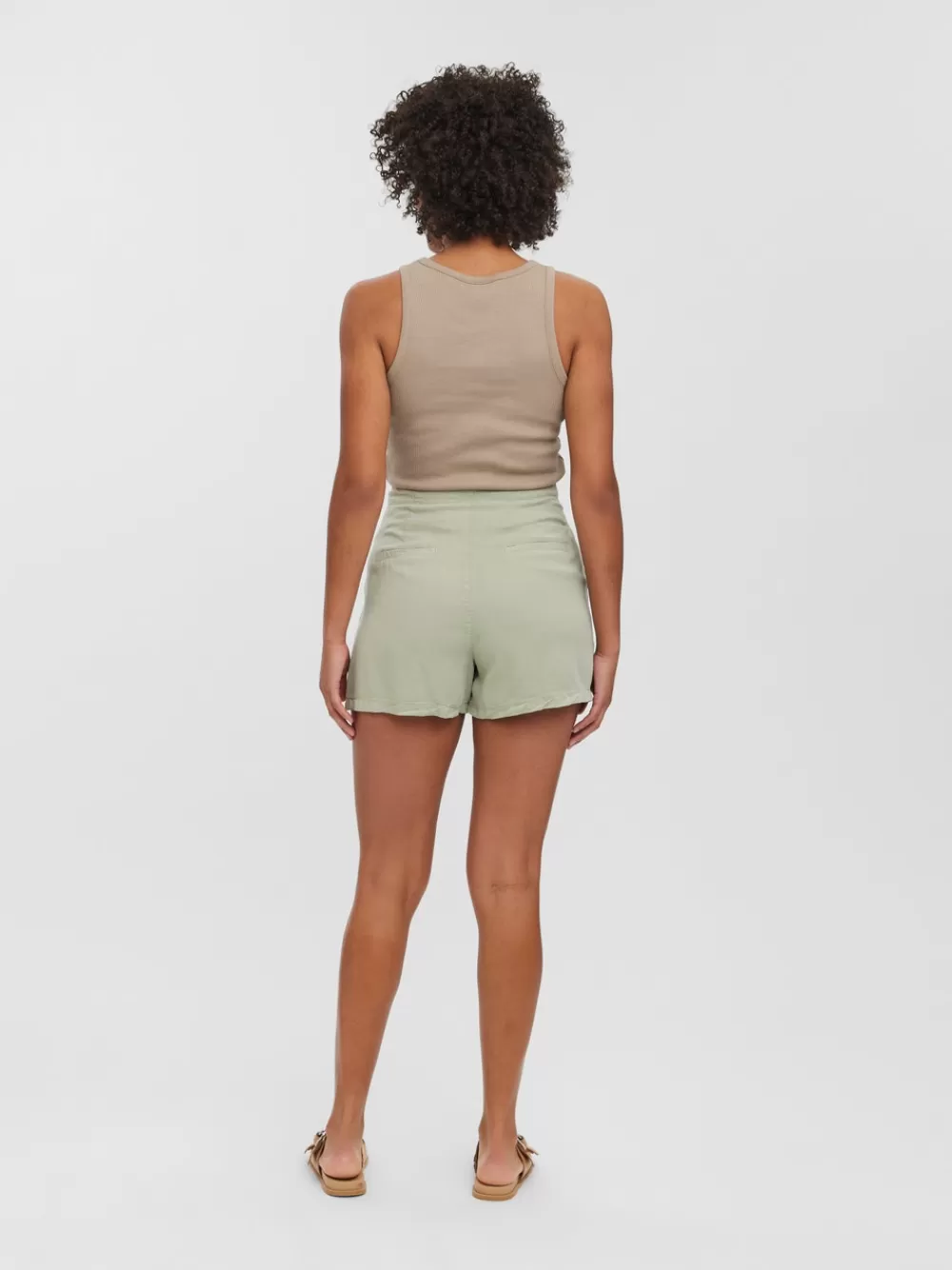 VERO MODA VMMIA Shortsit Desert Sage Online