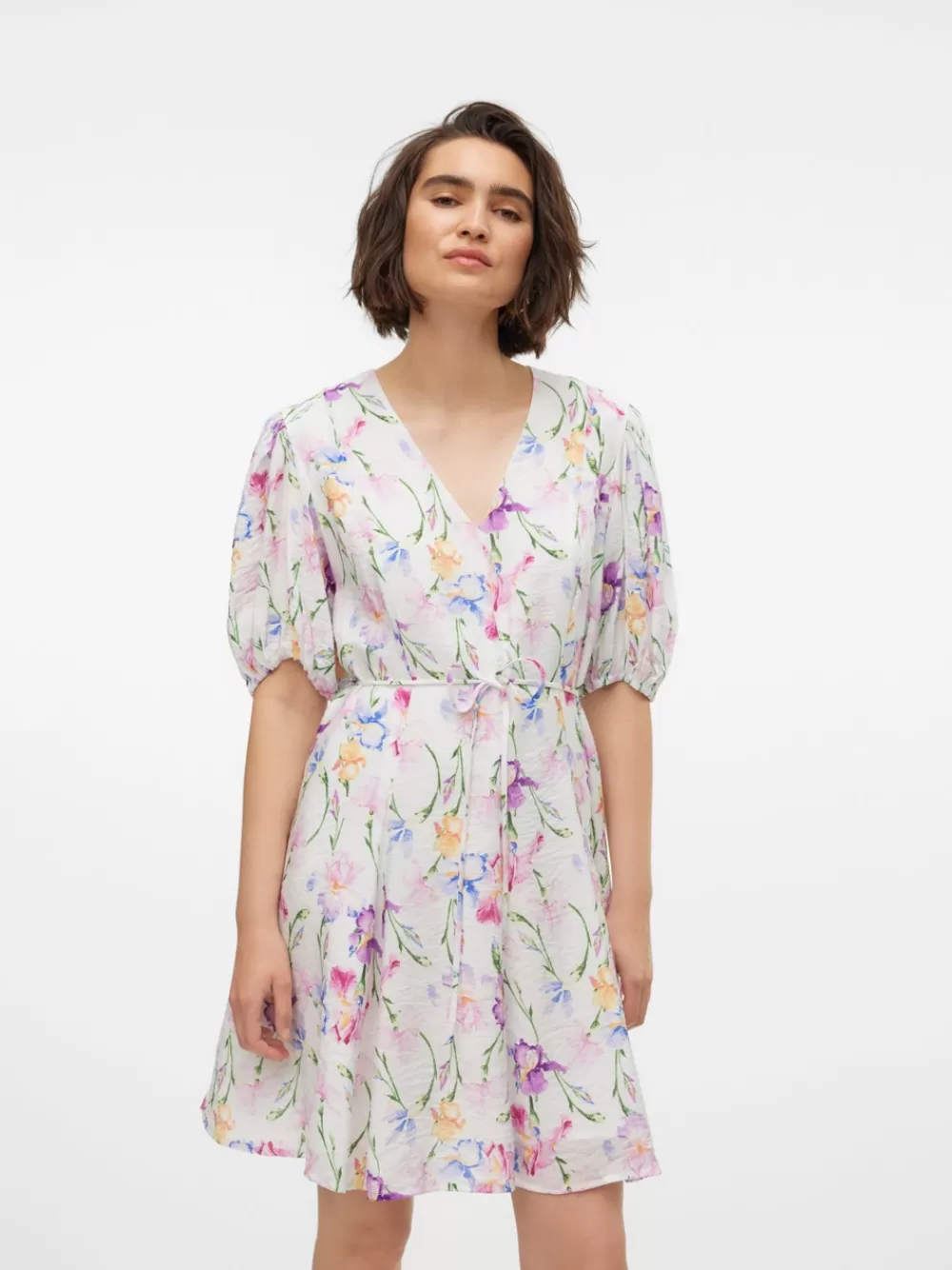 VERO MODA VMNABIAH Lyhyt mekko Snow White Hot