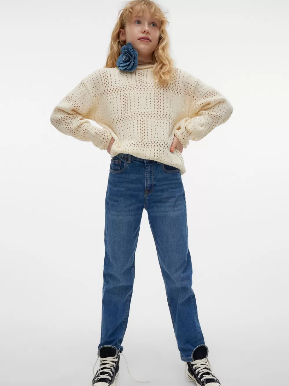 VERO MODA VMOLIVIA Korkea vyötärö Mom fit Farkut Medium Blue Denim Fashion