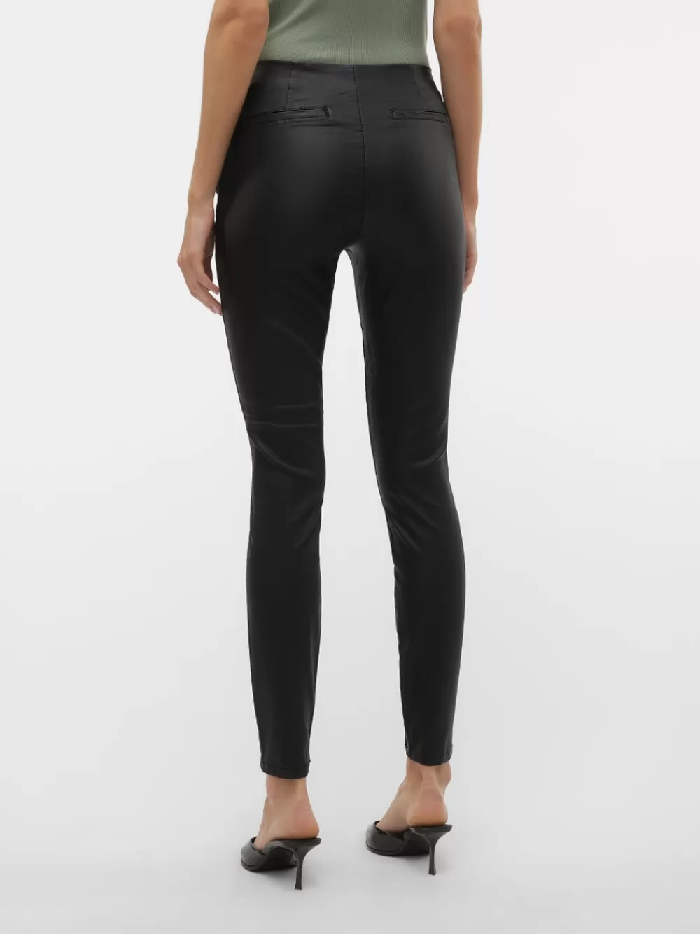 VERO MODA VMRONDA Korkea vyötärö Skinny fit Farkut Black Store