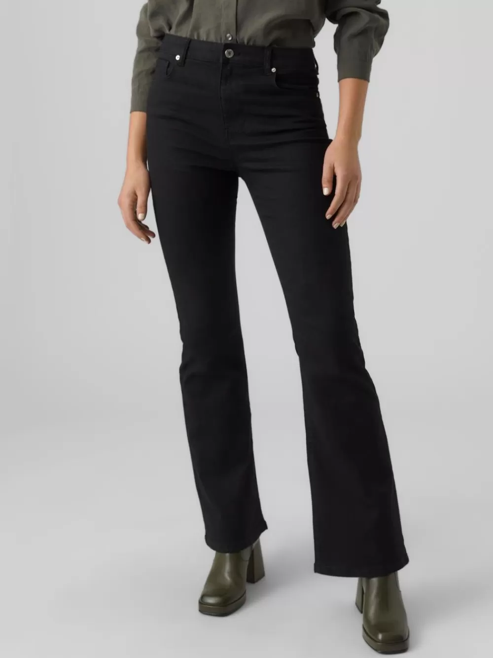 VERO MODA VMSELINA Korkea vyötärö Flared fit Farkut Black Denim Hot