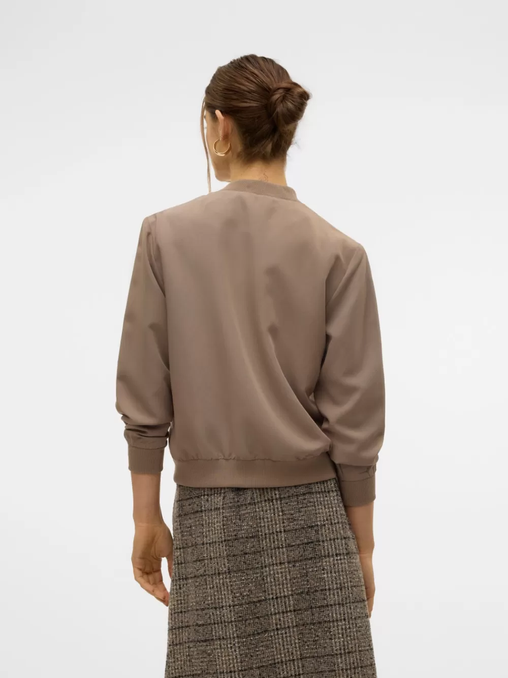 VERO MODA VMSUMMER Lämpimät pilottitakit Fossil Outlet