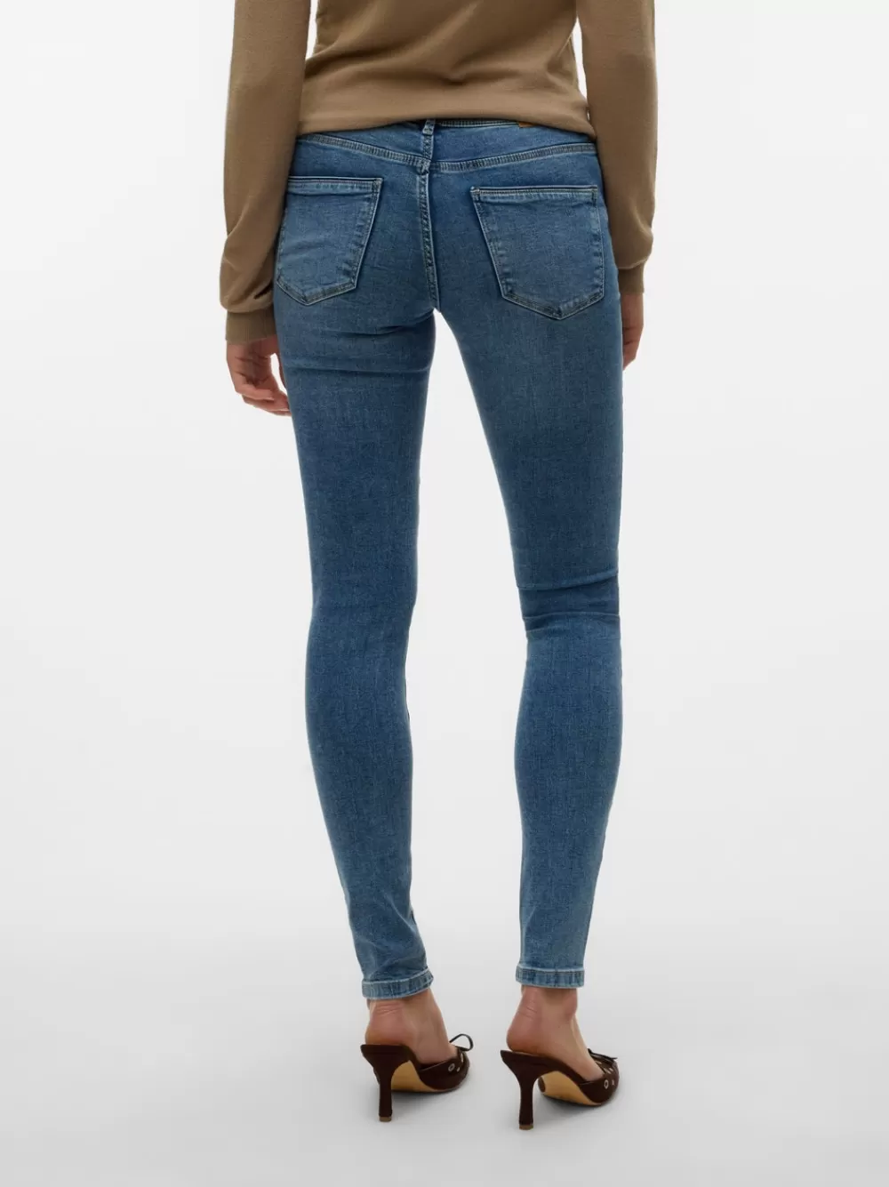 VERO MODA VMTANYA Normaali vyötärö Skinny fit Farkut Medium Blue Denim Hot
