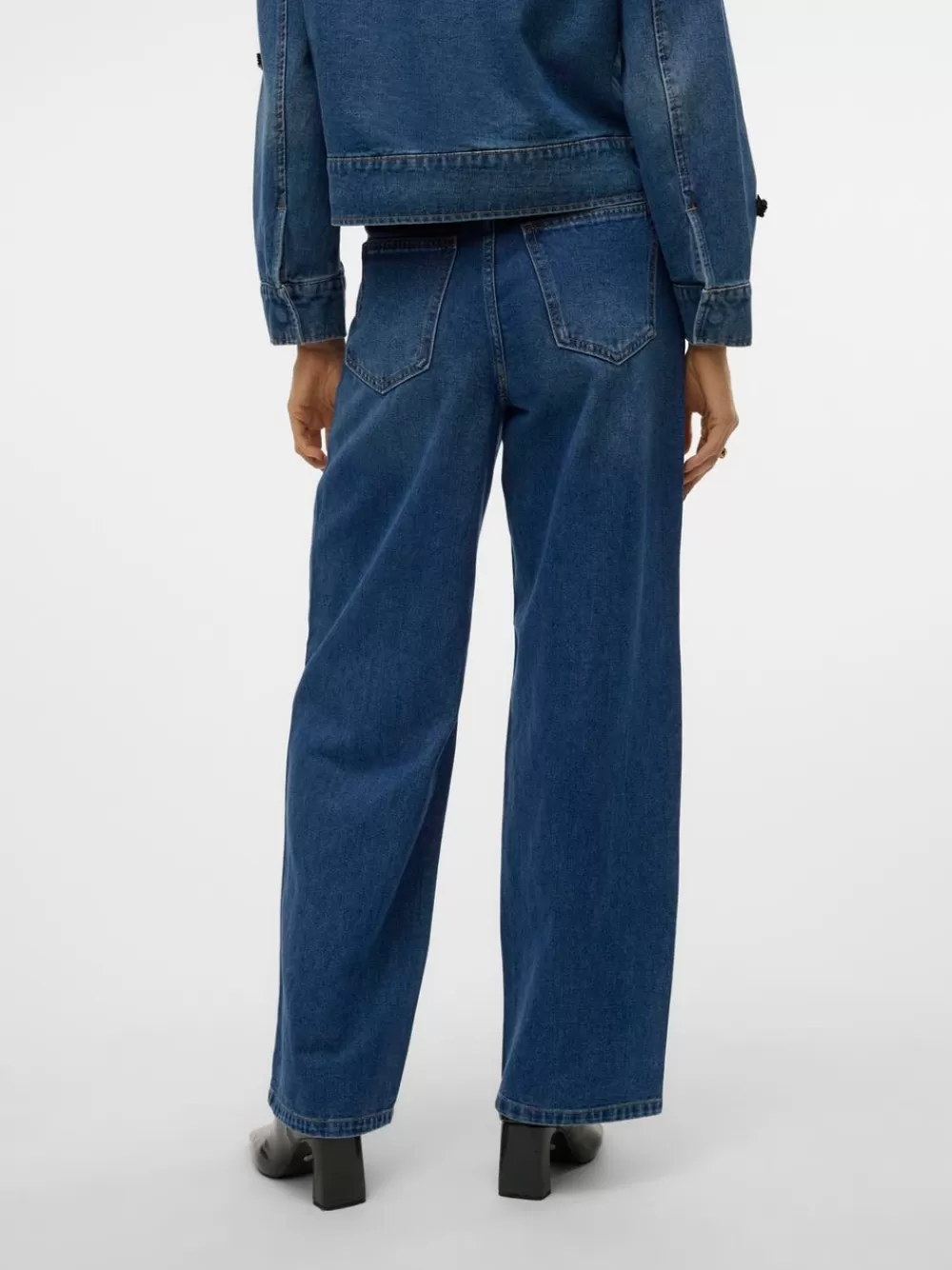 VERO MODA VMTAYLOR Normaali vyötärö Baggy fit Farkut Medium Blue Denim New