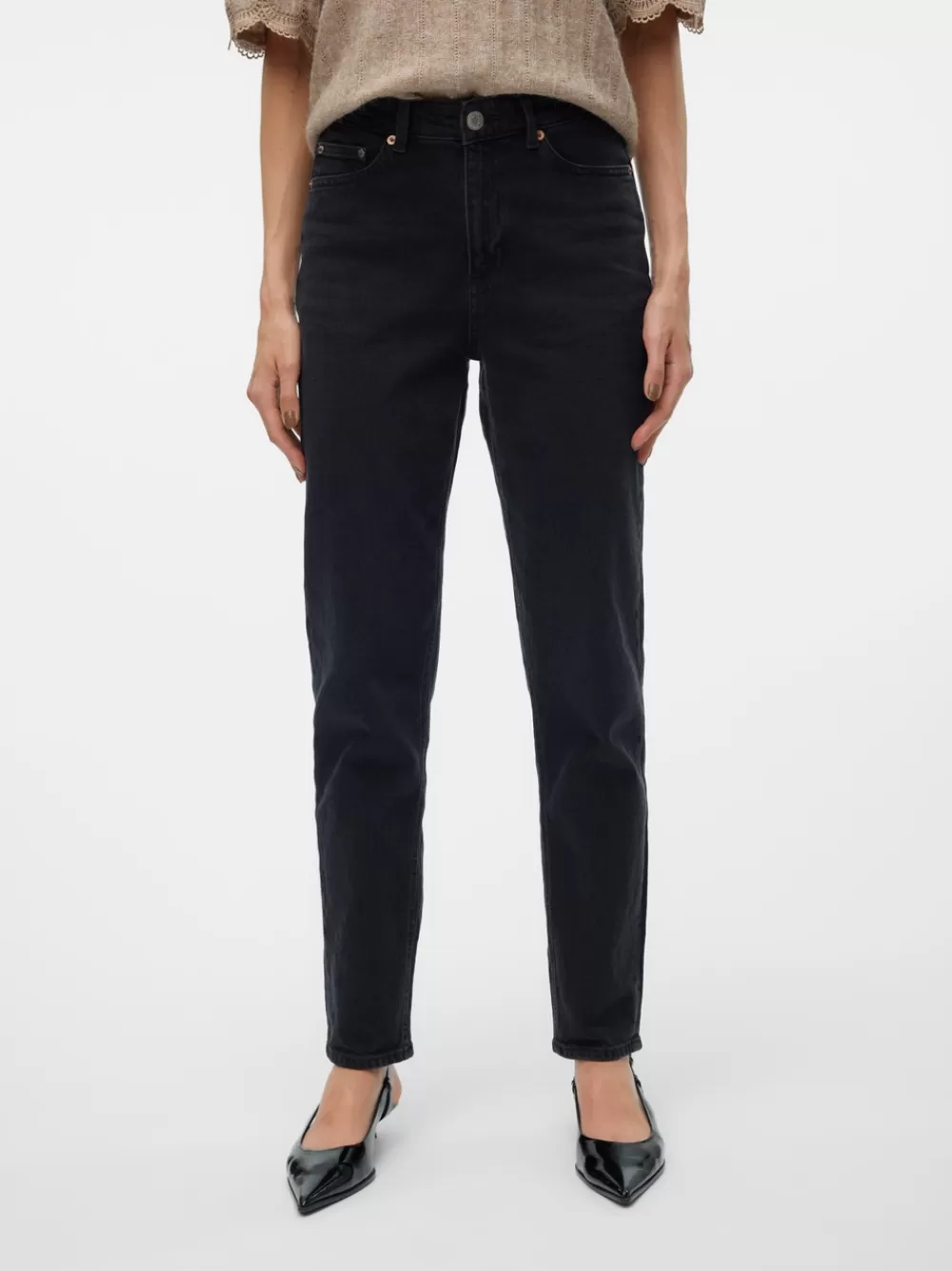 VERO MODA VMTESSA Korkea vyötärö Mom fit Farkut Black Denim Online