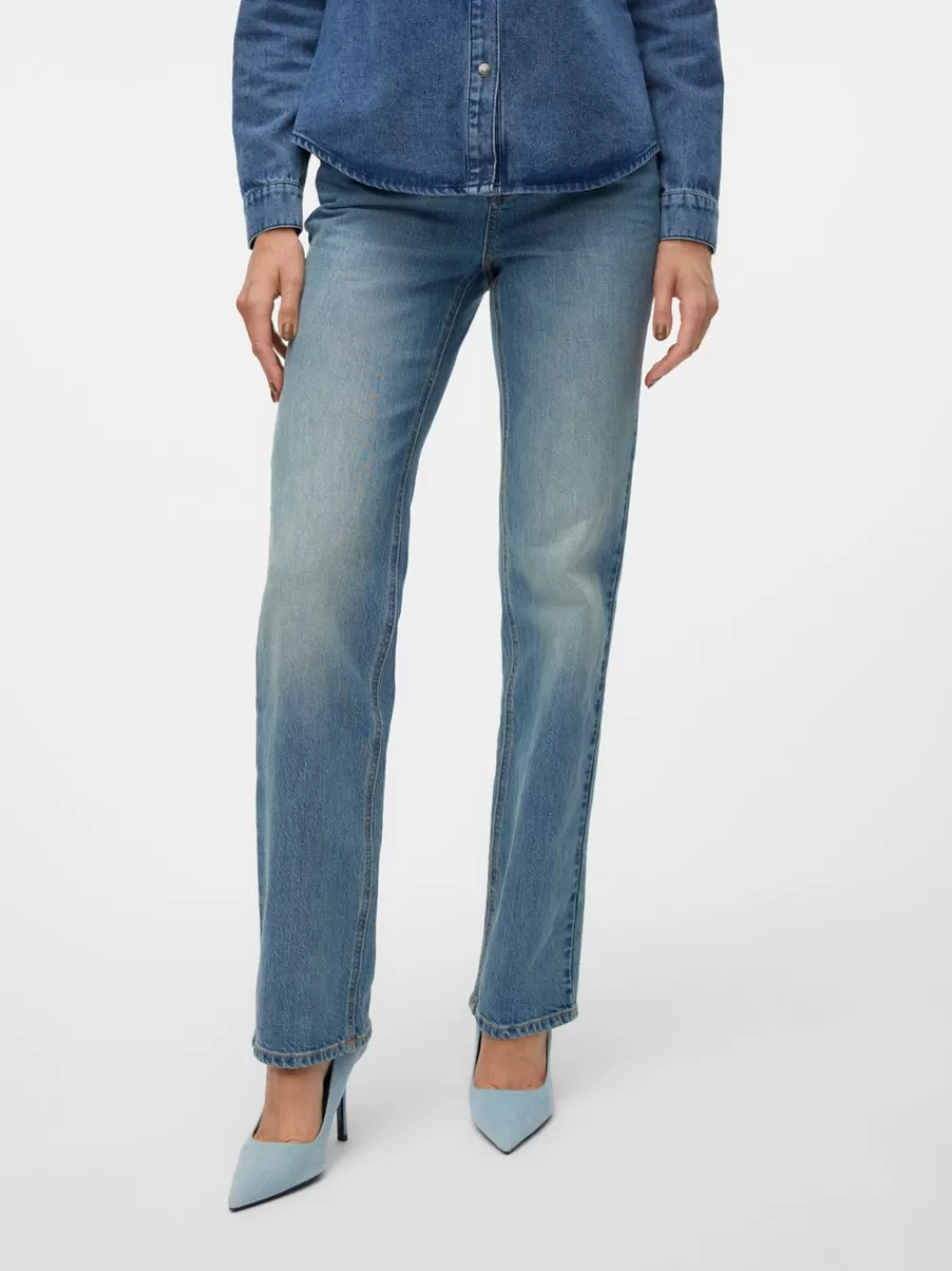 VERO MODA VMTESSA Korkea vyötärö Straight fit Farkut Medium Blue Denim Fashion
