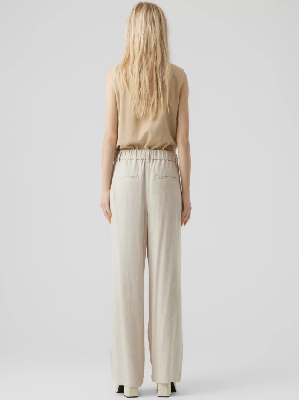 VERO MODA VMTIRAVER Normaali vyötärö Housut Oatmeal Online