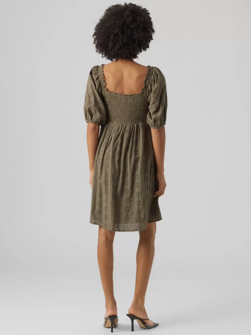 VERO MODA VMVIOLA Lyhyt mekko Ivy Green Fashion
